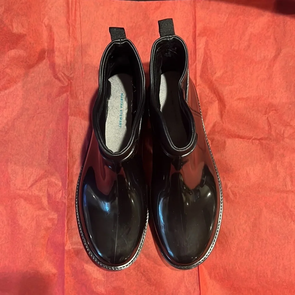 Easy Spirit Martha Stewart Shiny Black Rain/Garden Boots
